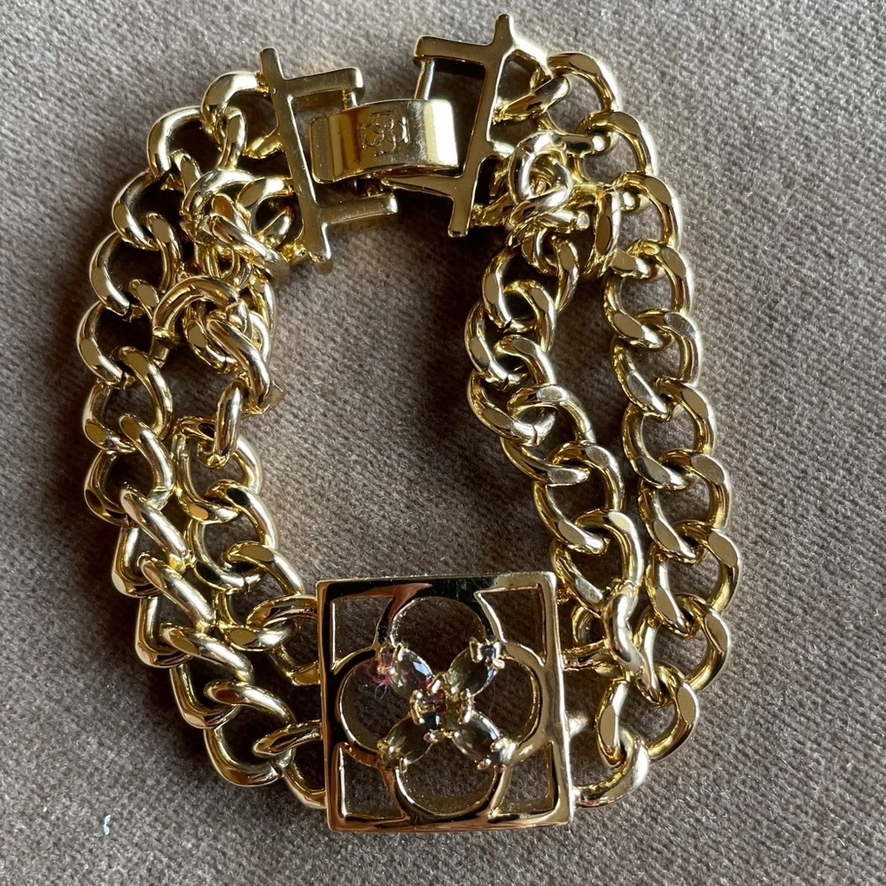 NWOT ANN TAYLOR Gold tone chain link w colored stones bracelet.